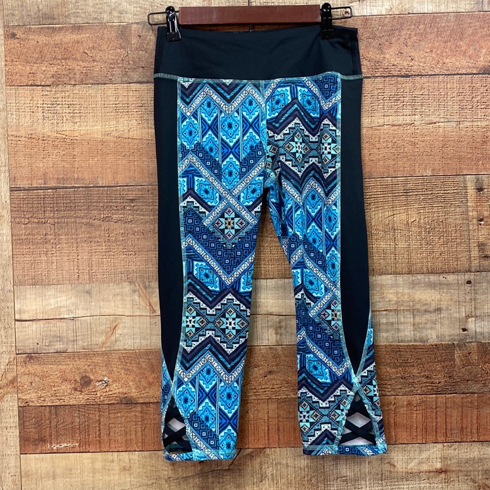 Hollister Y2K Aztec Print Capri Leggings